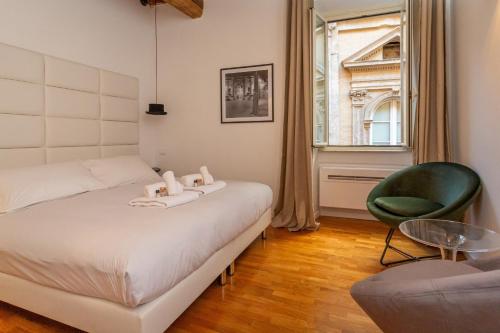 Eclectica Living by Navona Square