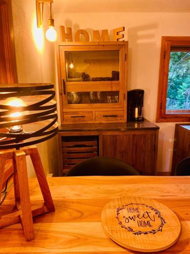 Φωτογραφία από το άλμπουμ του BATS CAVE HUT - Transylvania - Hot-Tub - Sauna σε Sub Piatra