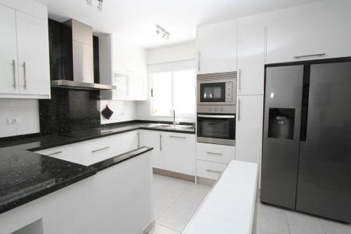Casa grande familiar con 4 terrazas