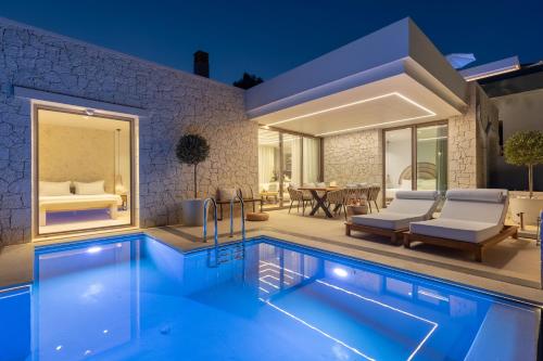 Πισίνα στο ή κοντά στο Sun n Salt Private Villas
