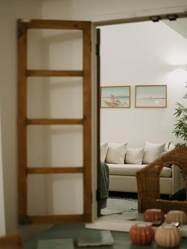 Lenko Bianco Studio by Estia