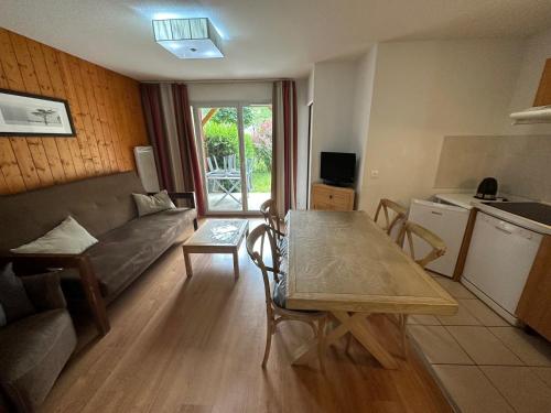 Appartement T3 avec jardin et piscine - Luz Saint Sauveur, Val de Roland