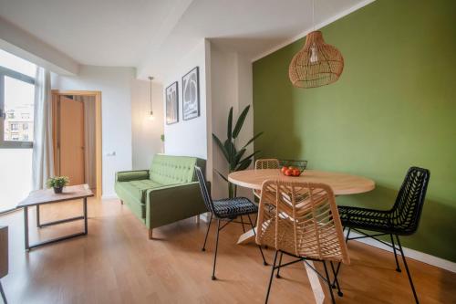You Stylish Sagrada Familia Apartments