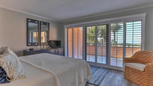 Aegean 210 - Updated 2 Bedroom 2 Bath at the Aegean photo 9
