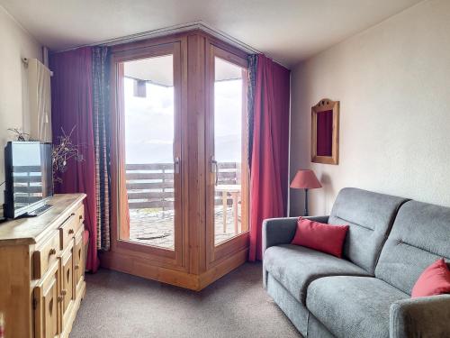Studio lumineux avec balcon proche des pistes - FR-1-275-155