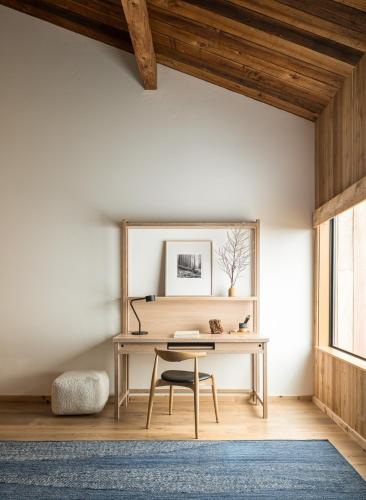an office with a desk and a chair in a room at The Sea Ranch Lodge in Sea Ranch