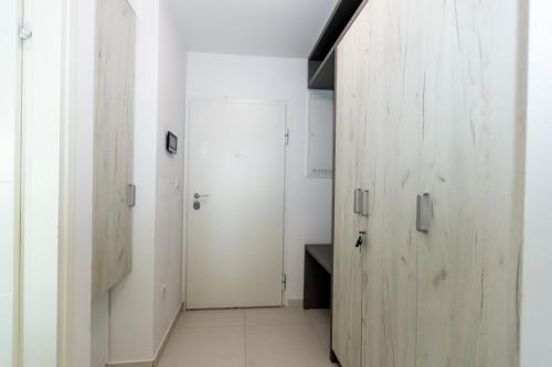 トゥズラにあるApartman Skverのギャラリーの写真