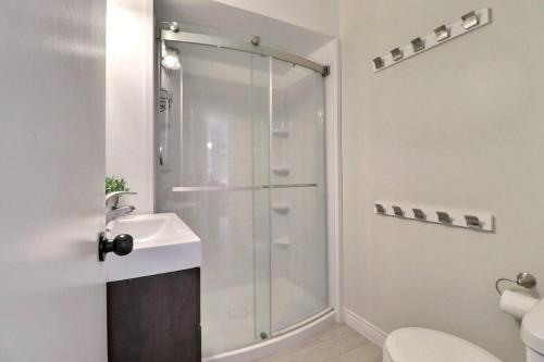 Charming Oceanview Home – Photos 4