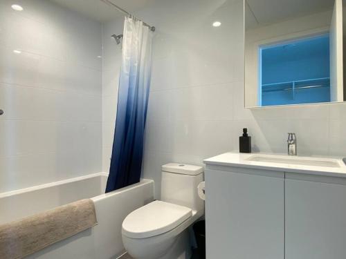 Bright & Spacious 2BDR 270C°View – Photos 2