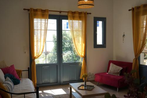 Gallery image of Karvounades Condo Sun in Kýthira