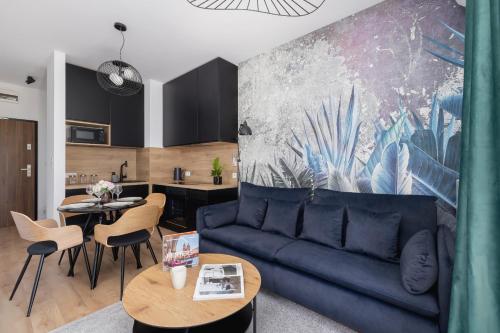 Beautiful Steam Park Apartment with Parking Old Town Cracow by Noclegi Renters