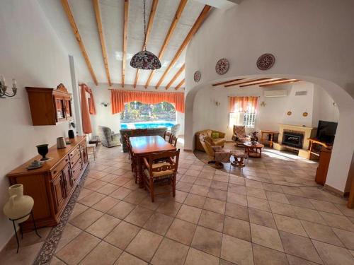 Villa 'Vista del mar' with private pool and incredible sea view!
