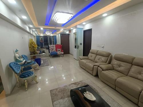 Posezení v ubytování Royal Nest 3BHK Suites