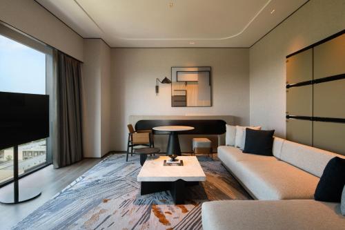 TV a/nebo společenská místnost v ubytování Sheraton Taizhou