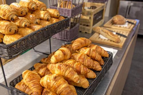 Comida en o cerca de este hotel