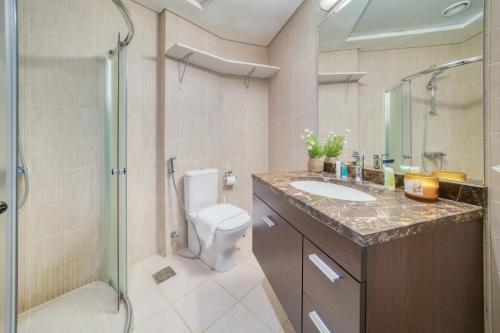 Koupelna v ubytování Mangrove Place, Reem Island, Abu Dhabi - Mint Stay