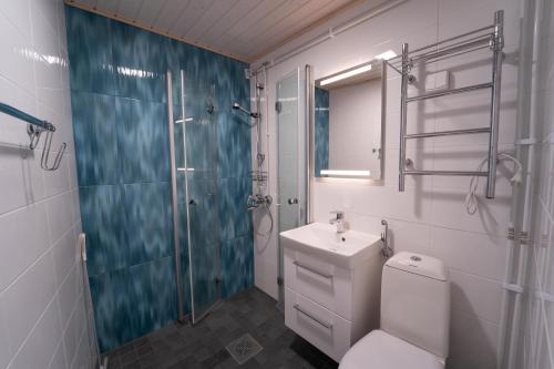 Kylpyhuone majoituspaikassa Mathildedal private holiday apartment nr. 7
