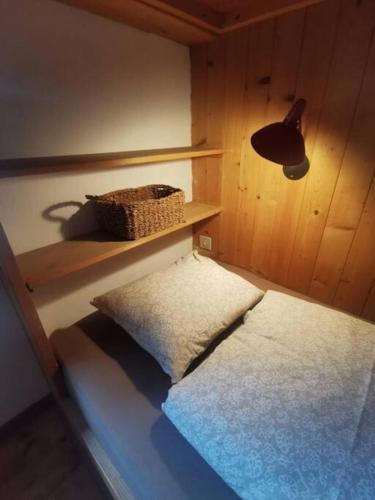 NEB-THUN Seehaus Einigenにあるベッド
