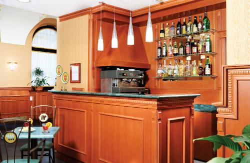 Ο χώρος του lounge ή του μπαρ στο Hotel Patria