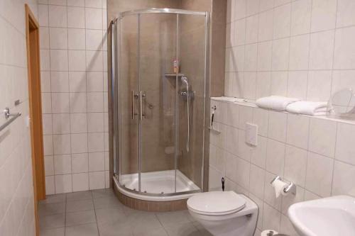 Un baño de Pension Wehner