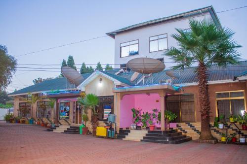 Φωτογραφία από το άλμπουμ του Mzunguu Safari Lodge σε Usa River