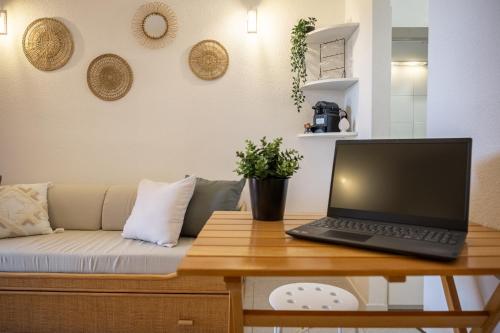 Μια τηλεόραση ή/και κέντρο ψυχαγωγίας στο Casa A'MARI [3 Min. from the Beach - Free Parking]