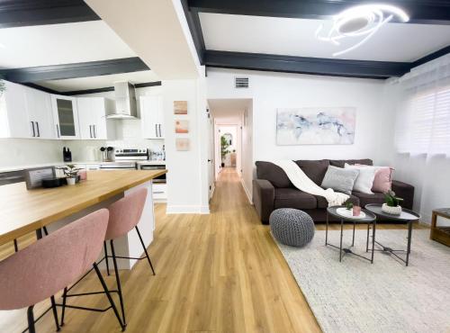 Gallery image of 4 Bedrooms Chic House In South Tampa 5 Min From Bay in Tampa