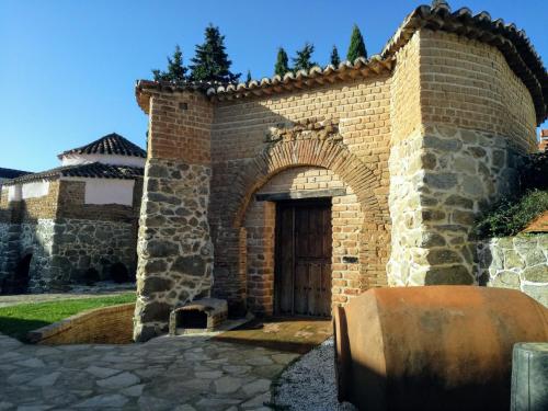 Φωτογραφία από το άλμπουμ του GREDOS RURALRUT cerca del CASTAÑAR de El Tiemblo, Reserva Natural VALLE DE IRUELAS, alojamiento acogedor con cabina hidromasaje, chimenea eléctrica, calefacción, wifi, cocina σε El Tiemblo