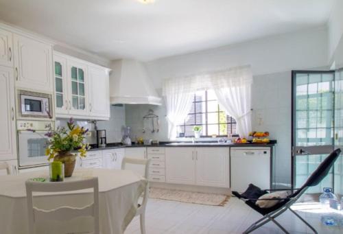 Η κουζίνα ή μικρή κουζίνα στο Casa das Andorinhas