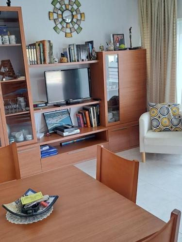 Holiday center Apartamento vistas mar, acceso directo playa y piscina