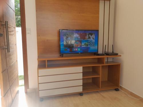 Televisyen dan/atau pusat hiburan di Rancho Calamaris