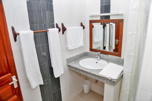 Koupelna v ubytování Galu Gardens Diani Beach ,Coastal Apartments by Nest & Nomad
