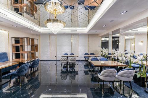 Ruang duduk di MIRZO HOTEL