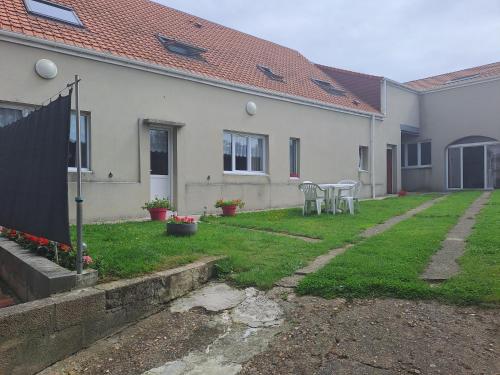 Fotografia z galérie ubytovania gite de Nïngles Outreau 6 personnes 2 chambres salle de bain chacune v destinácii Outreau