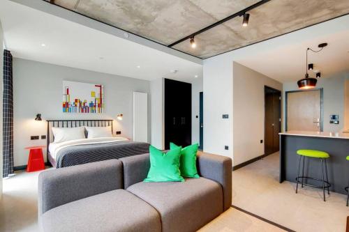 Gallery image of Wembley Park Modern Flat in London