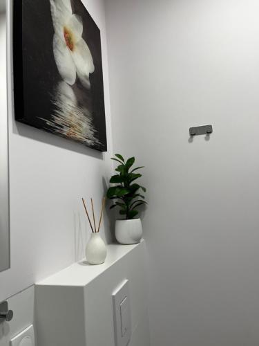 Φωτογραφία από το άλμπουμ του Apartament AVA prywatna łazienka niezależne wejście στο Λοντζ