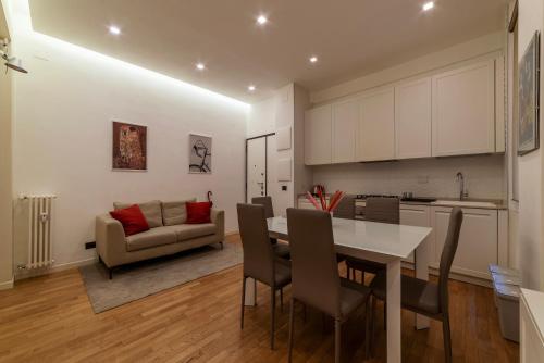GuestHost - Piazza Bologna Sweet Apartment