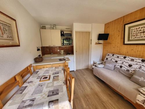 Appartement Montgenèvre, 2 pièces, 4 personnes - FR-1-266-70