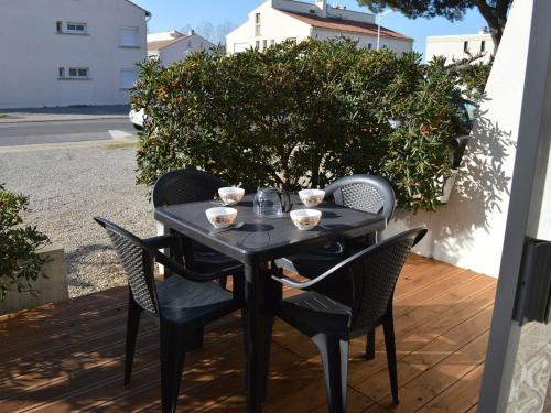 Appartement T2 tout équipé, 4 couchages, proche plage et centre - Parking privé, Le Grau-du-Roi - FR-1-250-102