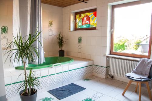 Φωτογραφία από το άλμπουμ του Gemütliche Galerie-Wohnung in Biberach σε Biberach an der Ris