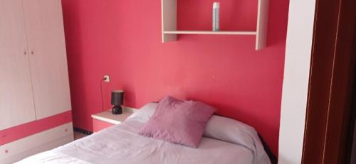Postel nebo postele na pokoji v ubytování Cama doble Cristina