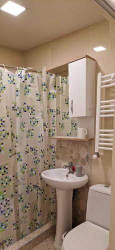 Ένα μπάνιο στο SolApart - cozy apartment at sololaki
