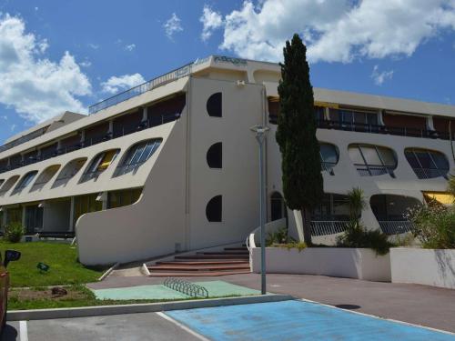 Studio cabine 4 pers. avec balcon, piscine, parking, accès direct plage - Grau-du-Roi