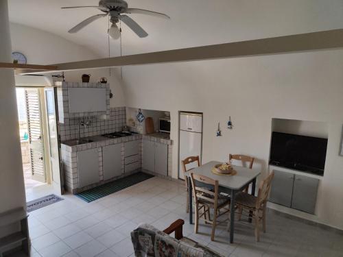 Köök või kööginurk majutusasutuses Dimora La Chianca