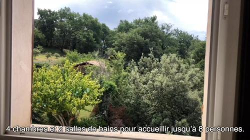 Φυσικό τοπίο κοντά σε αυτή η παραθεριστική κατοικία