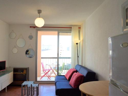 Photo de la galerie de l'établissement Charmant Studio 2 Couchages à 250m du Port avec Terrasse Ensoleillée - Cap d'Agde - FR-1-249-352, au Cap d'Agde