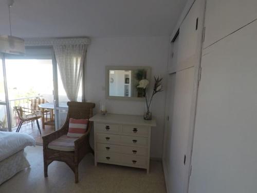 Large three bedroom apartment panoramic sea views
