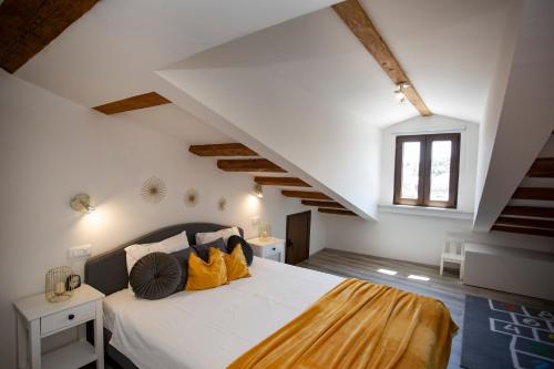 Central Square apartment in Old town Rovinj