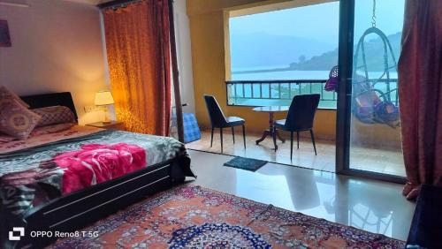 Gallery image of lake view Studio House' in Lavasa