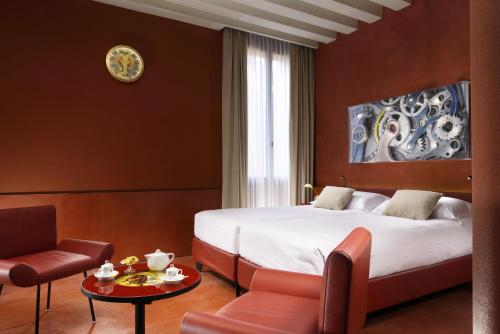 Hotel L'Orologio Venezia - WTB Hotels photo 22